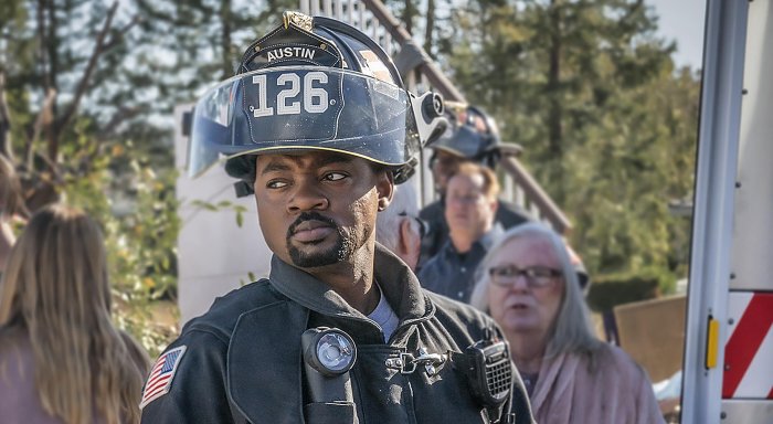 Брайан Майкл Смит братья