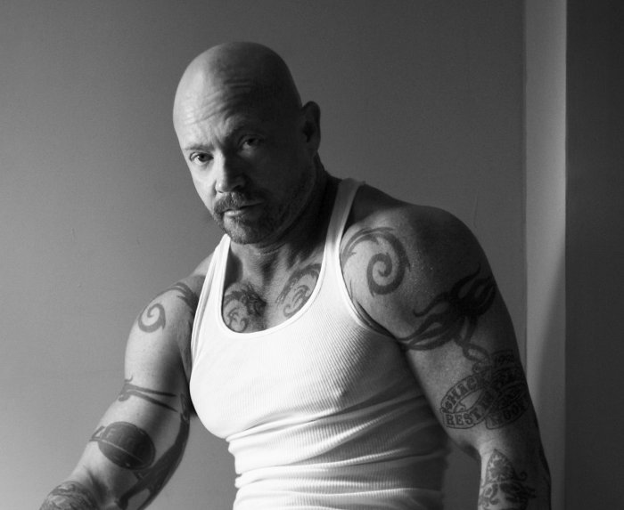 Бак ангел Buck Angel