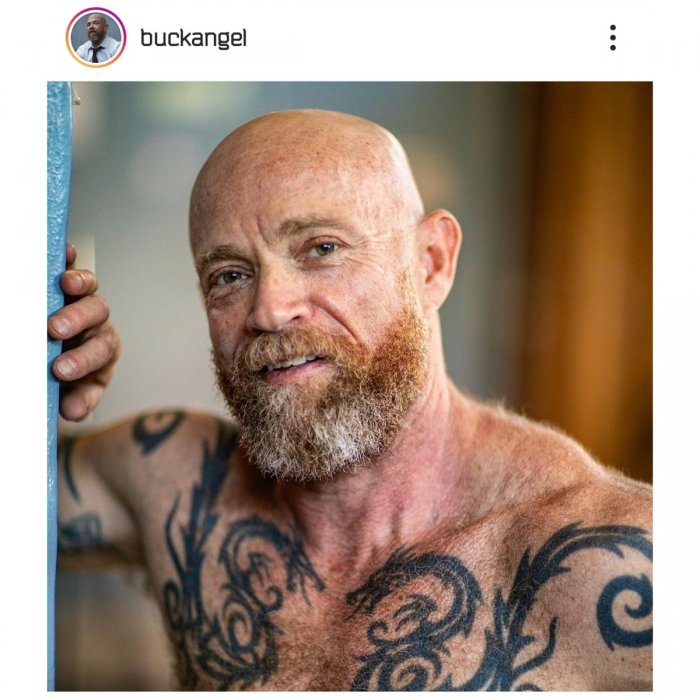 Бак Энджел фото органов