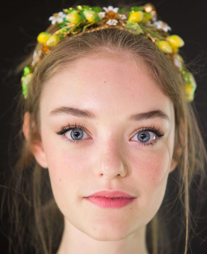 Beautiful Ladies Willow