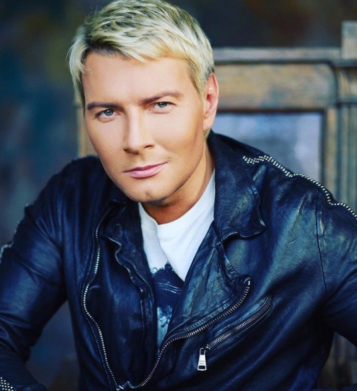 Николай Басков брюнет