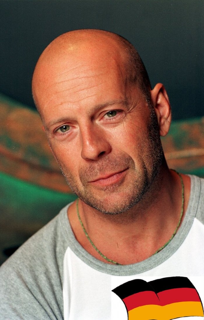 Актер Брюс Уиллис