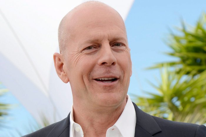 Брюс Уиллис 1990 анфас