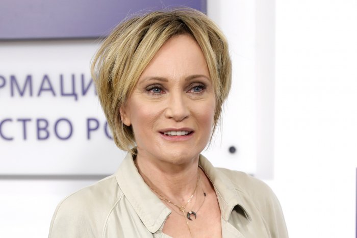 Патрисия Каас прическа