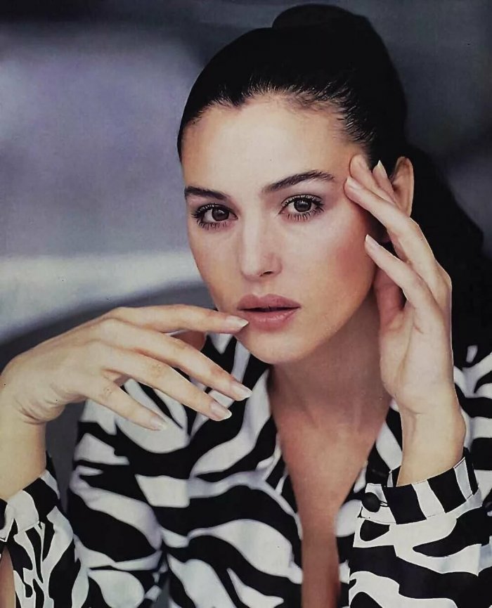 Беллучи Моника Беллуччи