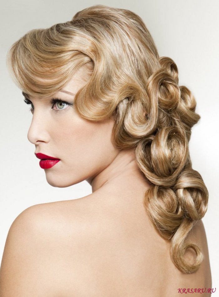 Прическа на chtlybtволосы