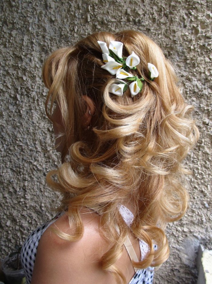 Прически на бал