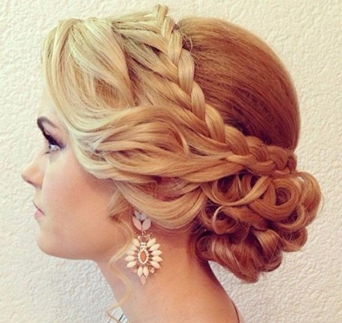 Вечерние прически на длинные волосы