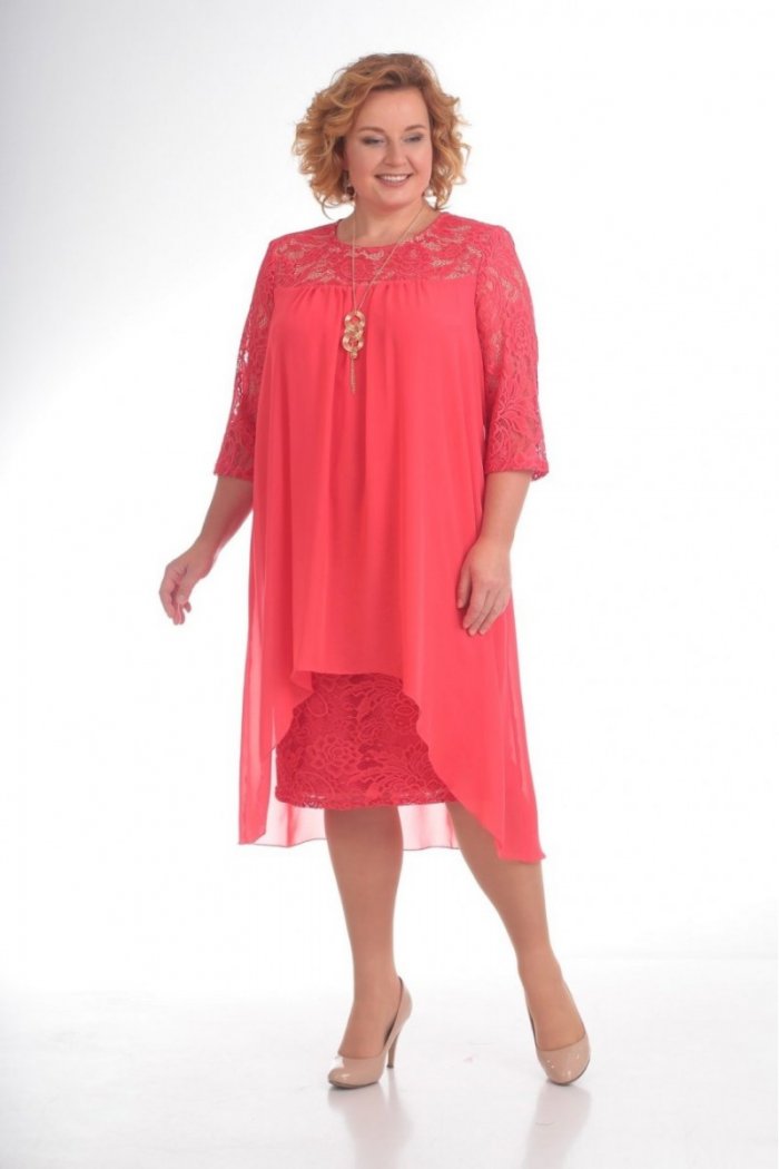 Нарядные платья для полных женщин