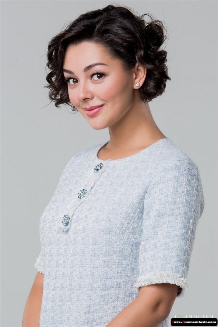 Марина Кравец ножки