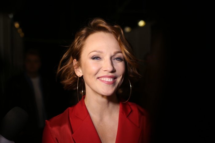 Альбина Джанабаева фото