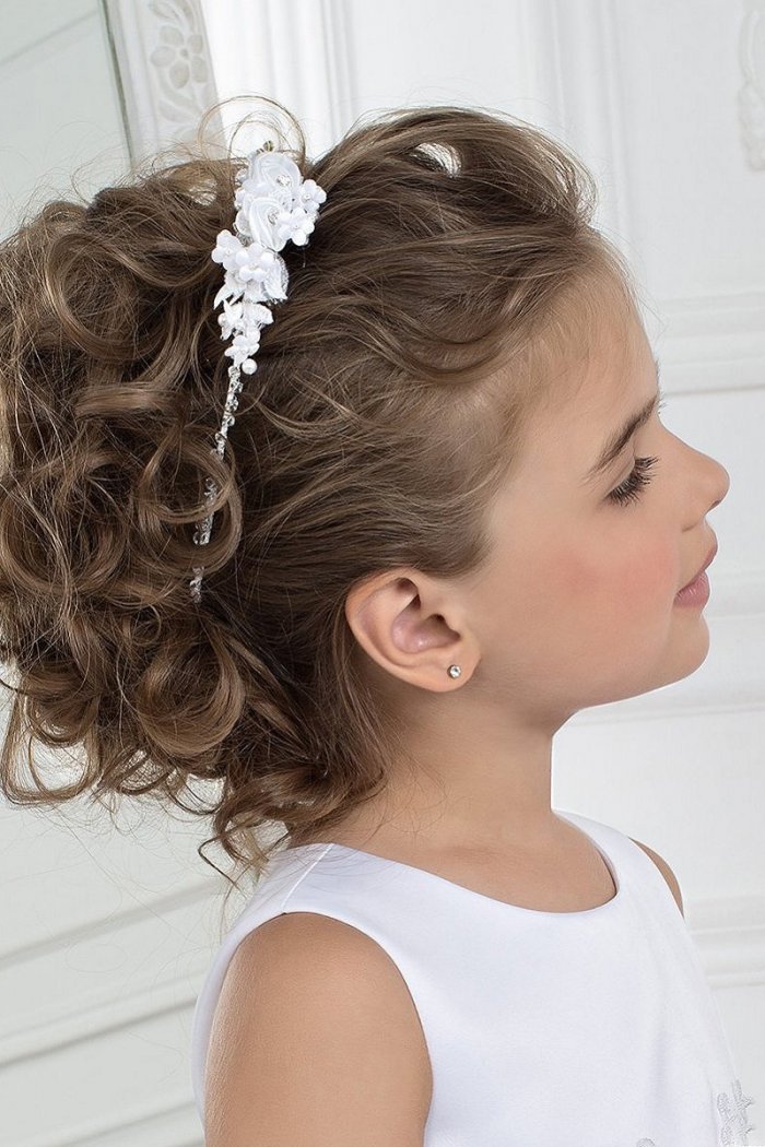 Причёски для девочек в садик на выпускной