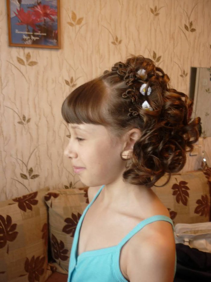 Детские причёски на длинные в детский сад