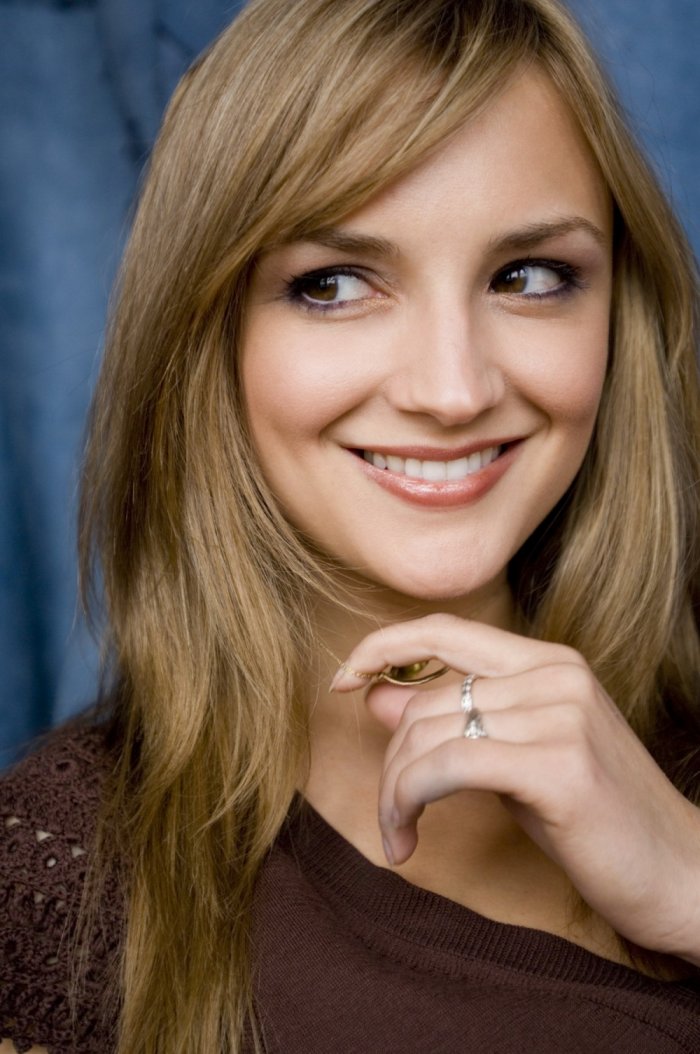 Рэйчел ли Кук фото