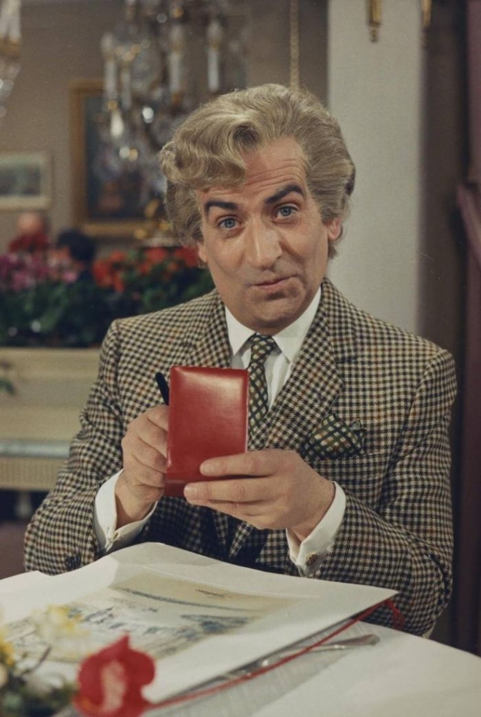 Луи де Фюнеса молодой