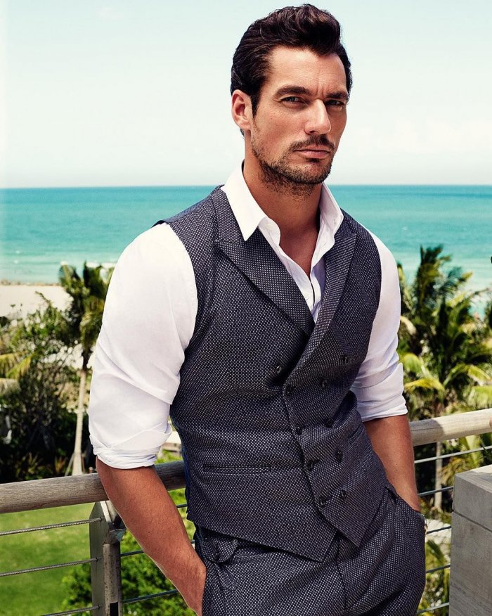 Манекенщик Дэвид Ганди