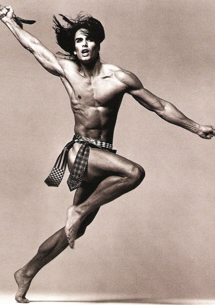 Маркус Шенкенберг торс