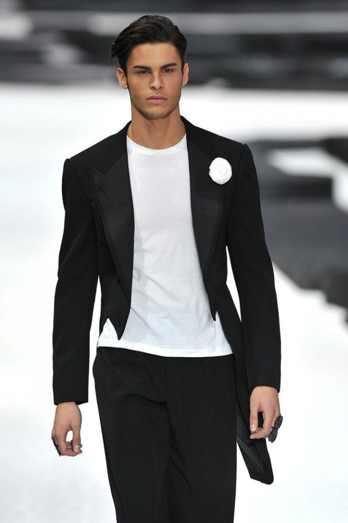 Карл Лагерфельд 2011