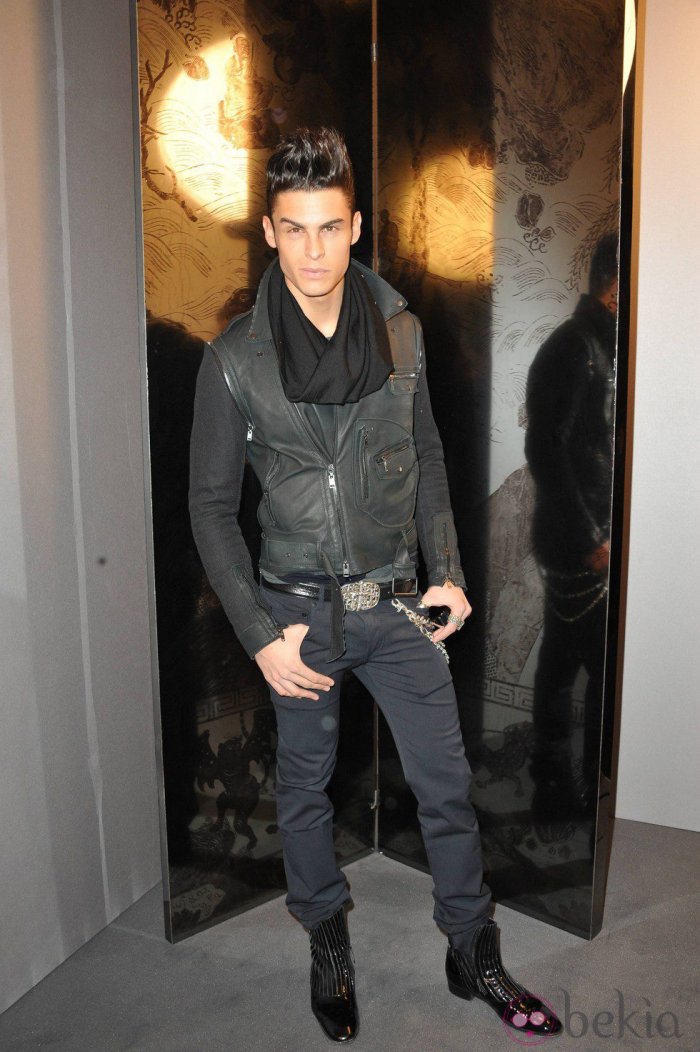 Шанель для мужчин одежда