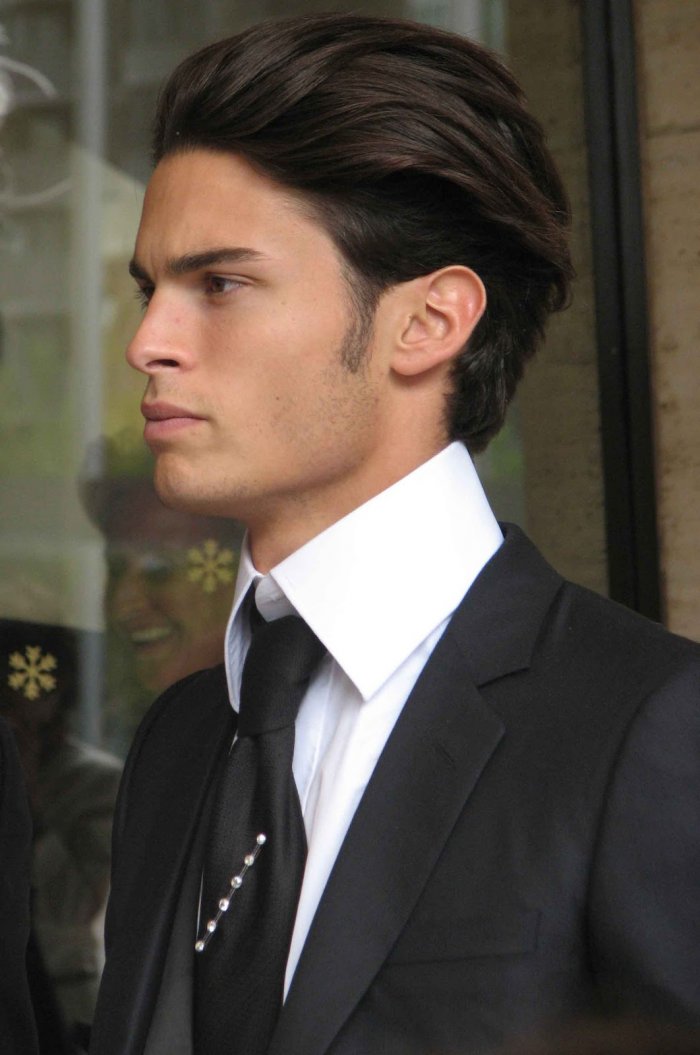 Джиабикони прическа