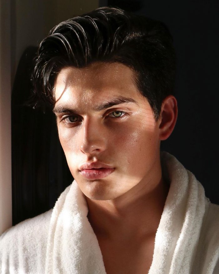 Камерон Броден