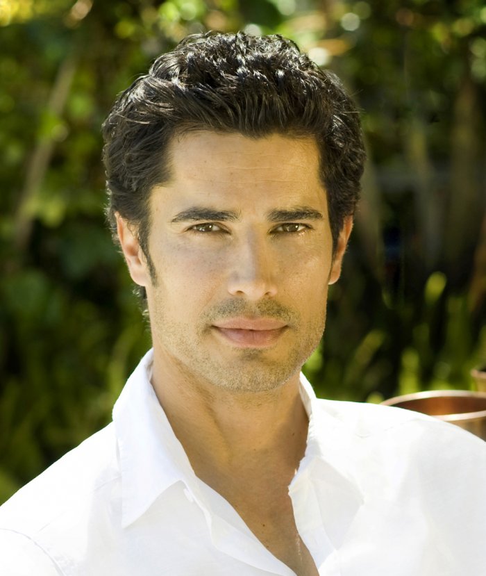 Йог Кэмерон йог