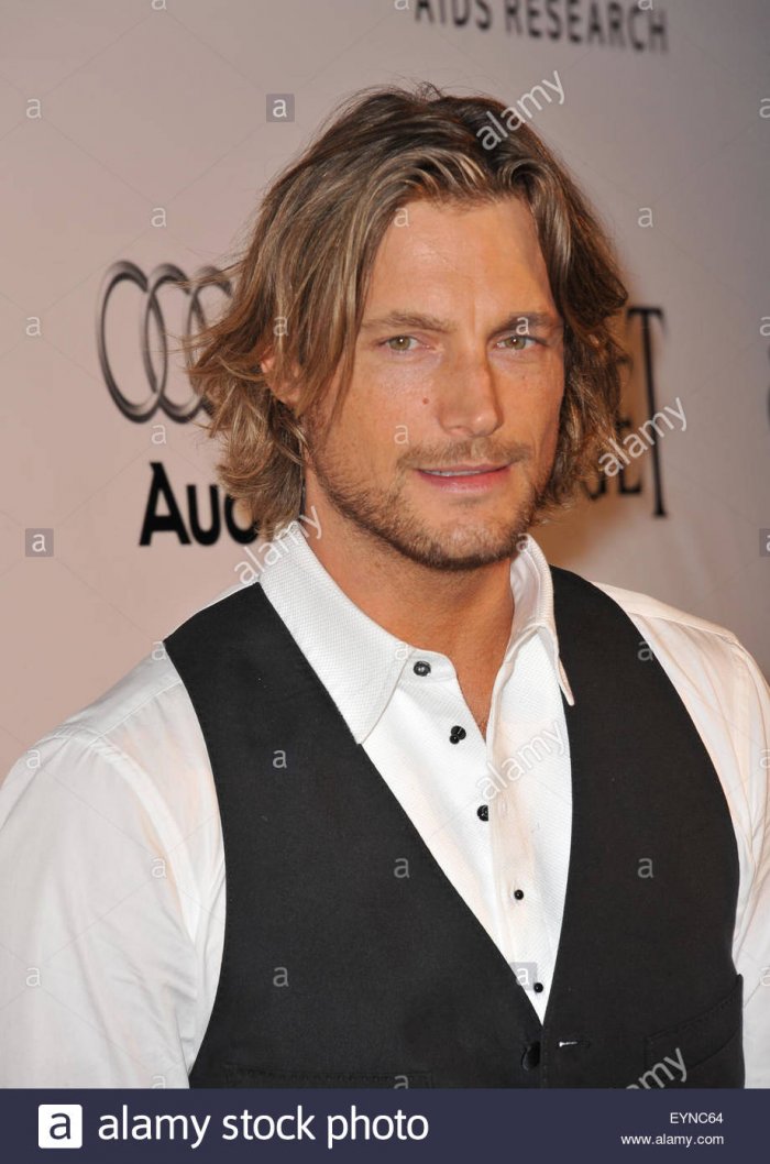 Габриэль Обри молодой