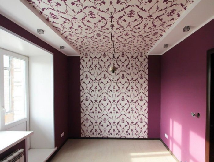 Необычная поклейка обоев