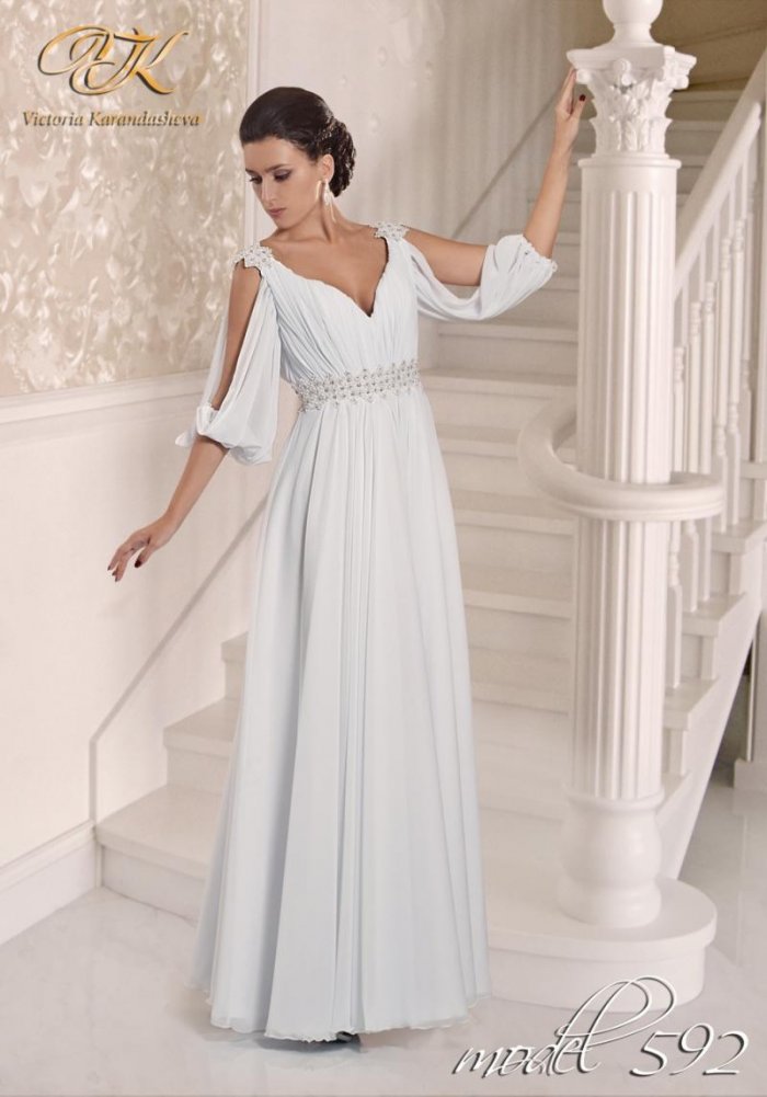 Летнее платье в греческом стиле