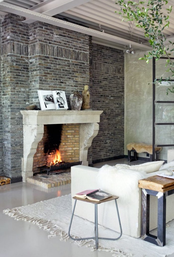 Камин в стиле лофт