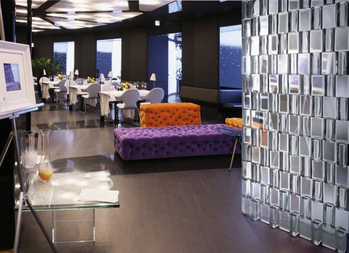 Стеклянные кирпичи