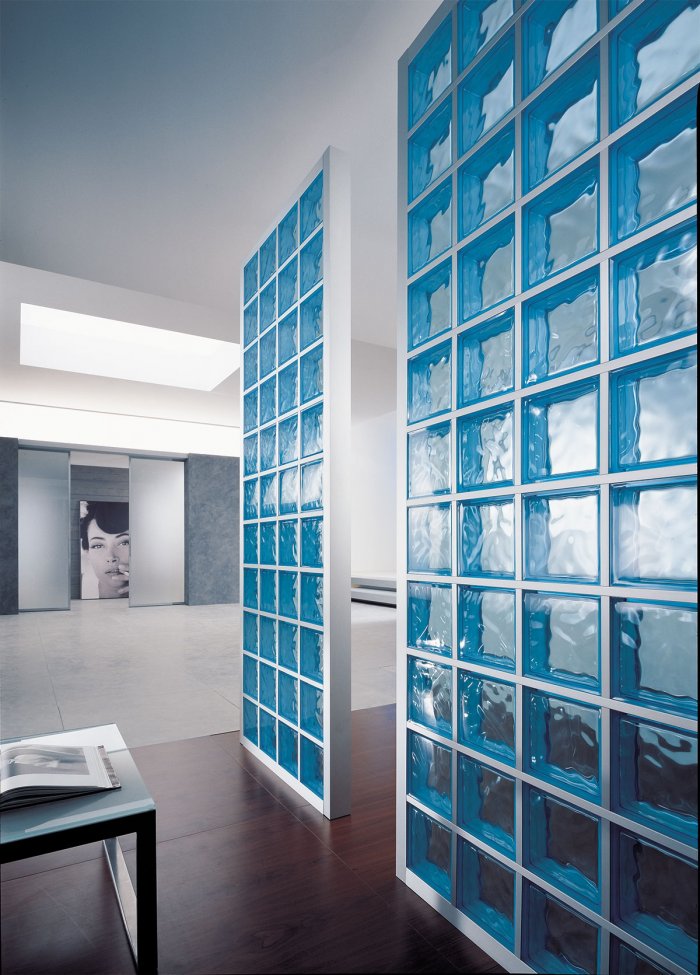 Стеклянные блоки для стен