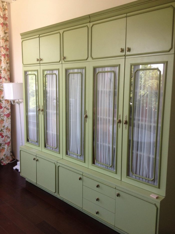 Перекраска шкаф Хельга