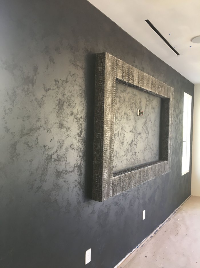 Декоративная штукатурка в рамке