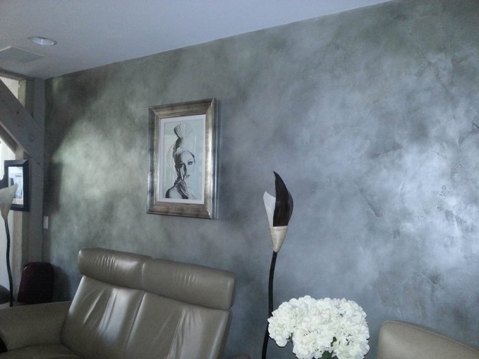 Венецианская штукатурка для внутренней отделки серая