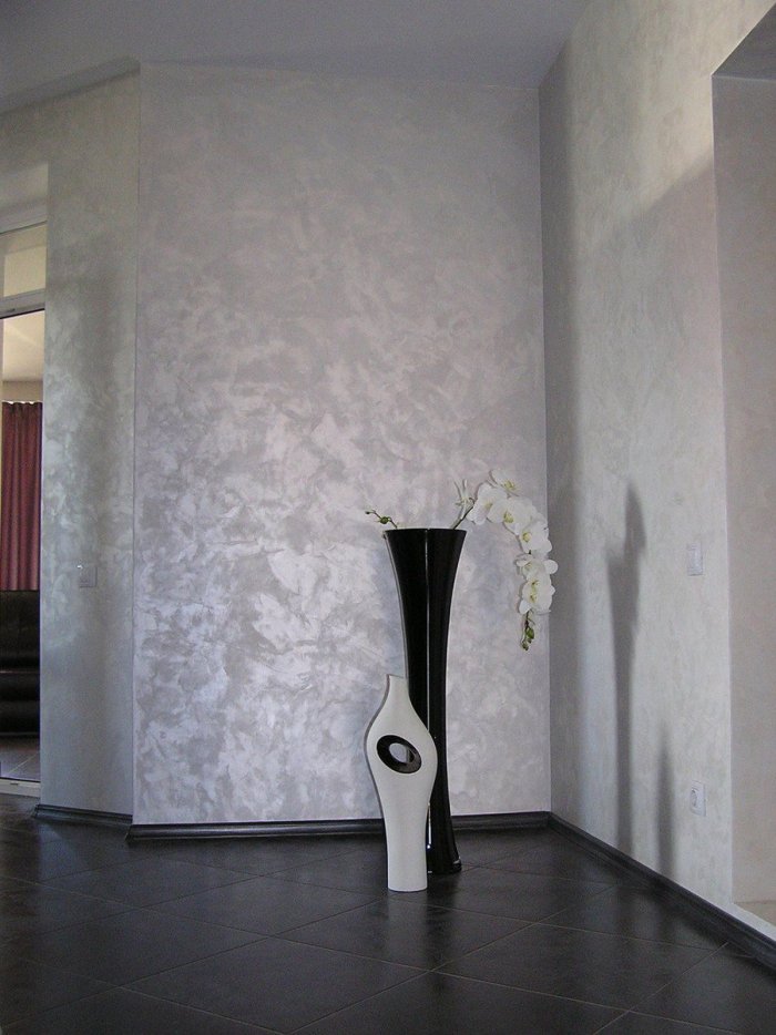 Декоративная краска с эффектом шелка