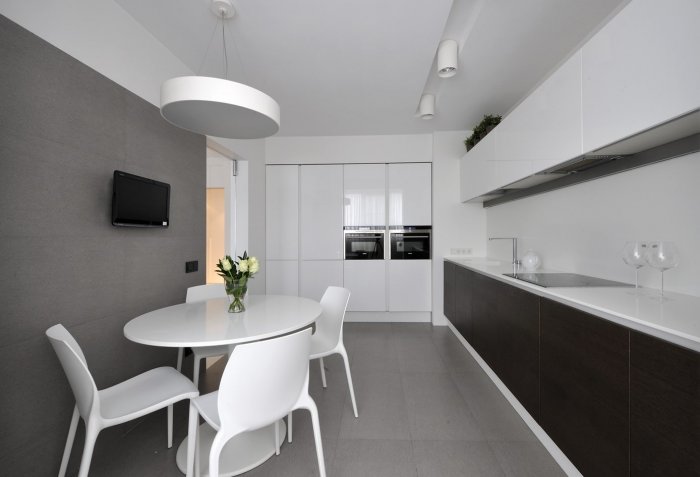 Кухня в стиле Минимализм бело серая