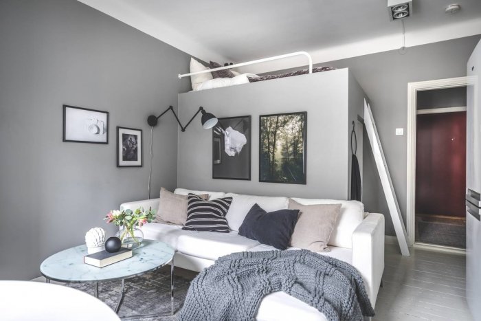 Квартира в бело серых тонах