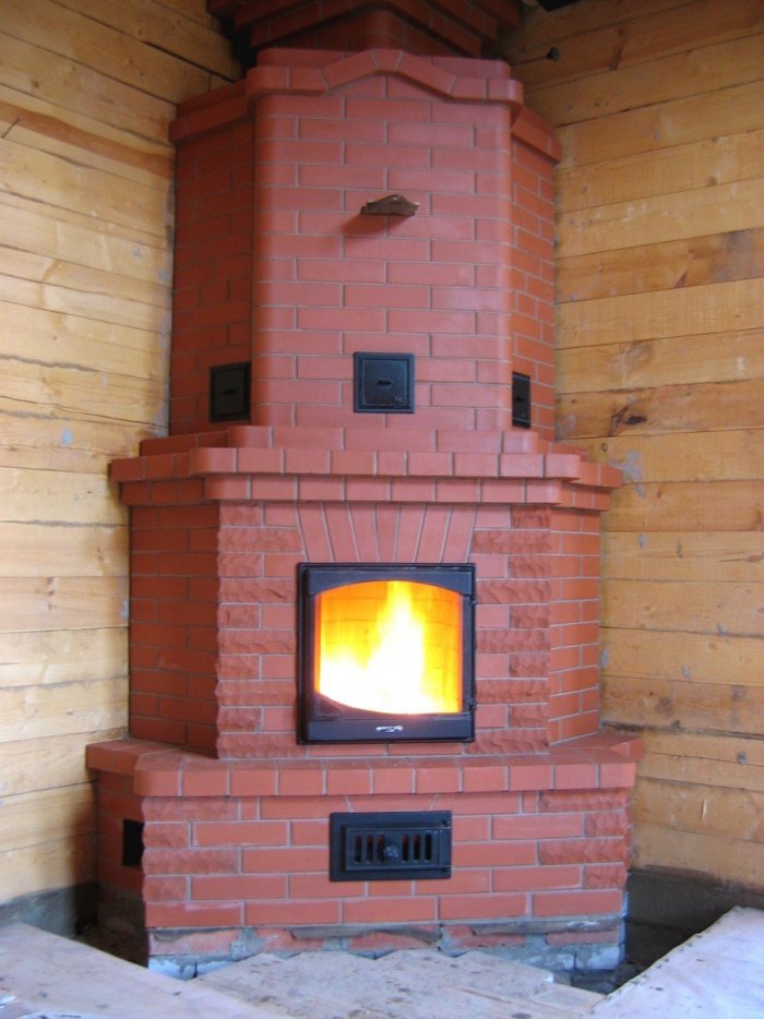 Угловая каминопечь Залуцкий