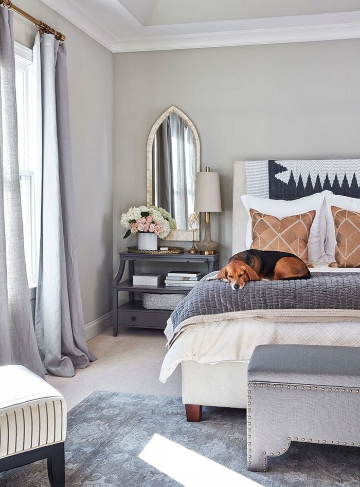 Женственная спальня