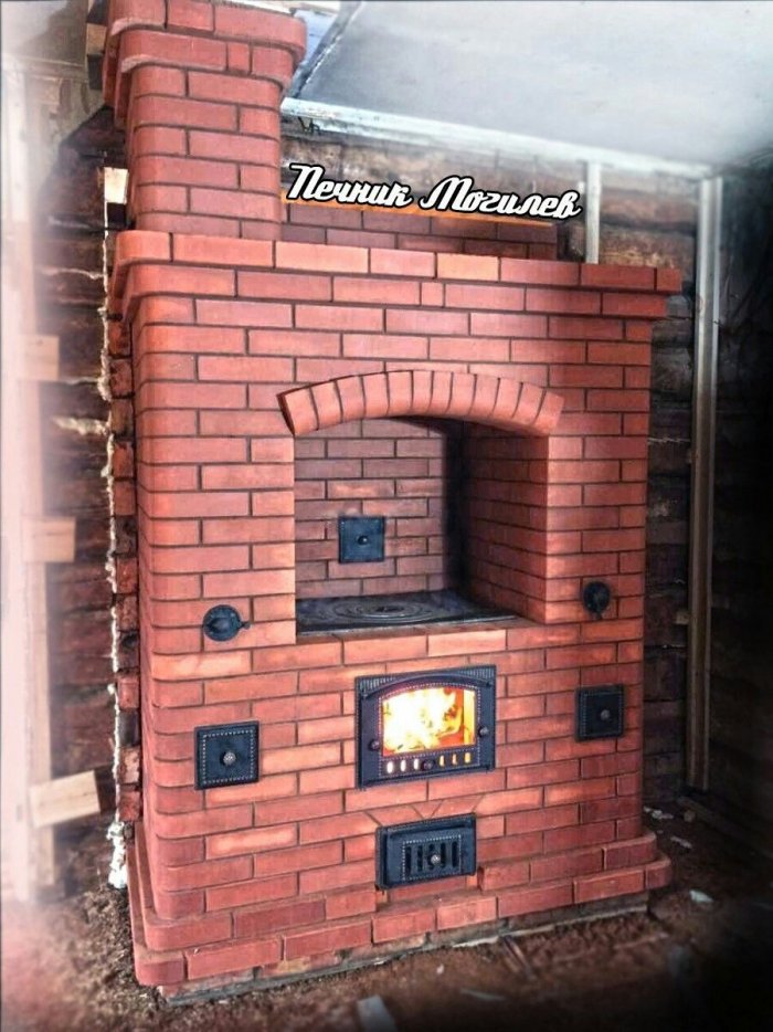 Печь голландка с лежанкой