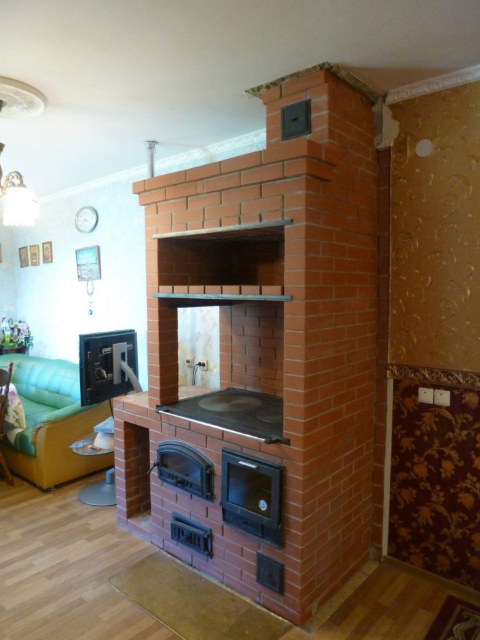 Печь кирпичная отопительная дровяная