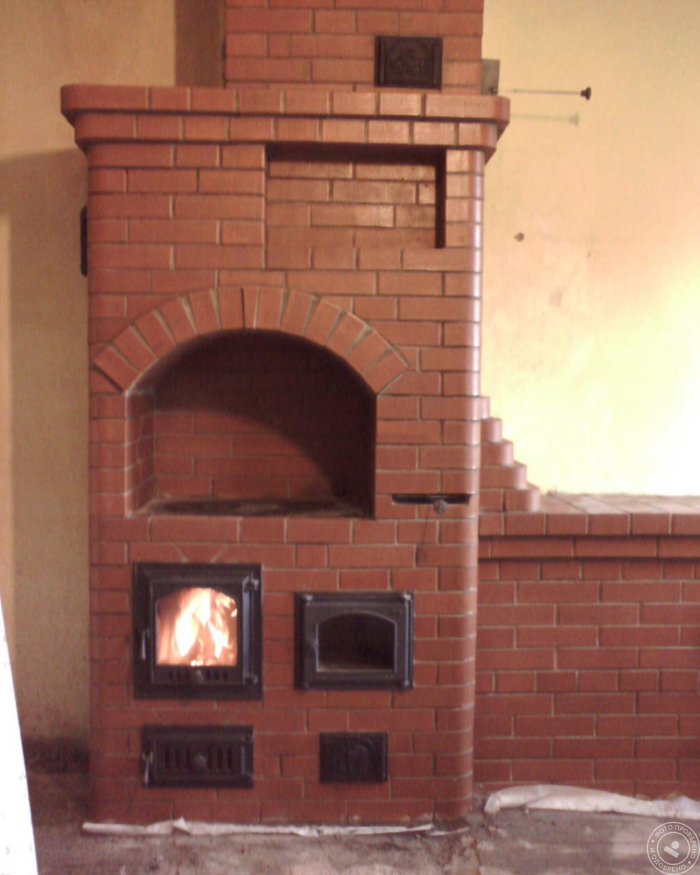 Печь шведка с духовкой и лежанкой