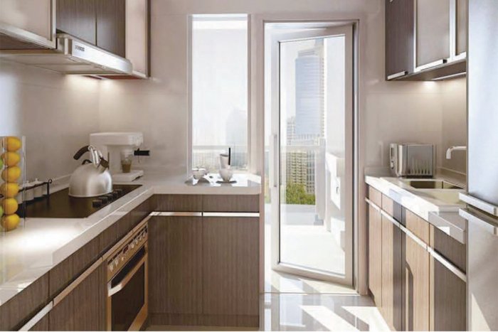 Планировка узкой кухни с балконом