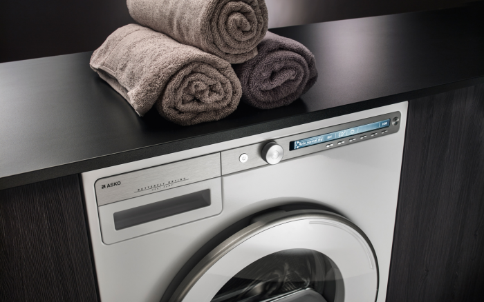 Маленькая ванна куда поставить сушильную машину