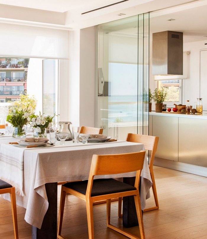 Стеклянные межкомнатные перегородки