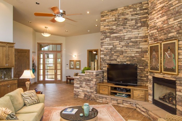 Отделка камнем в интерьере