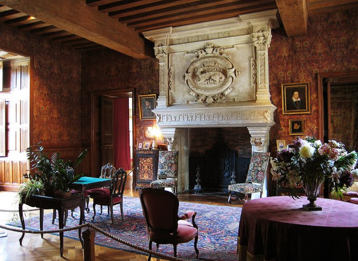 Франция замок Ле Миланд интерьеры