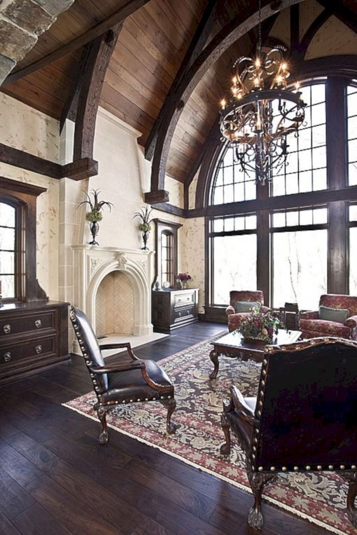 Готический стиль в интерьере