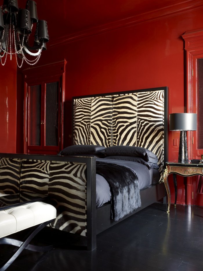 Черно красный интерьер спальни